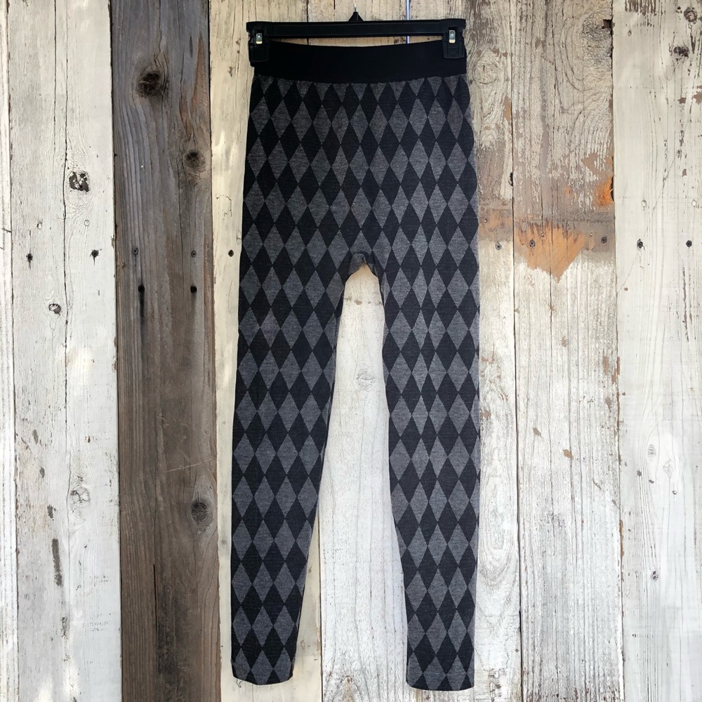 Diamond Leggings Lattice Pattern - image 1
